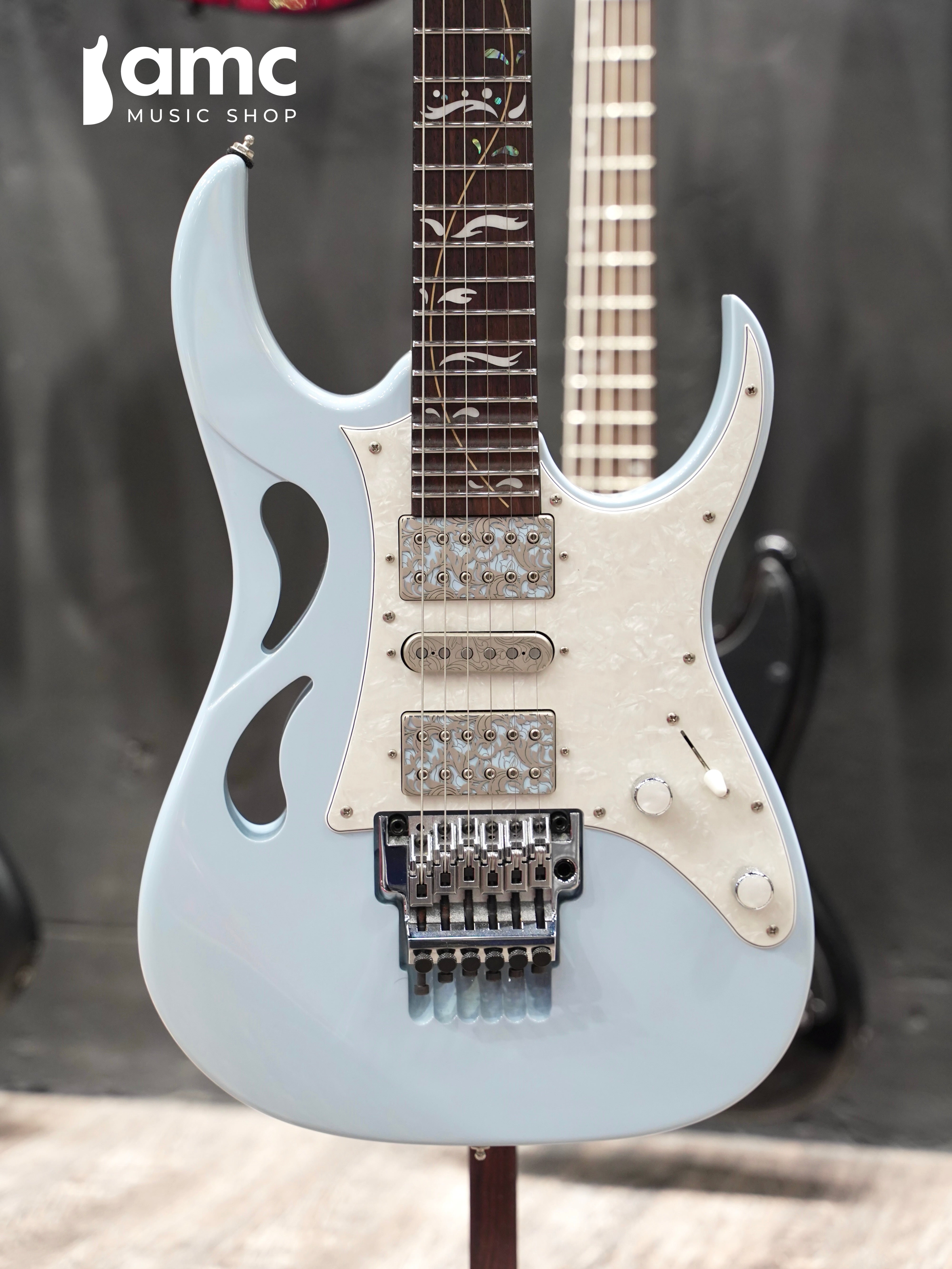 【PRE-OWNED】Ibanez | PIA Steve Vai Signature [Blue Powder]