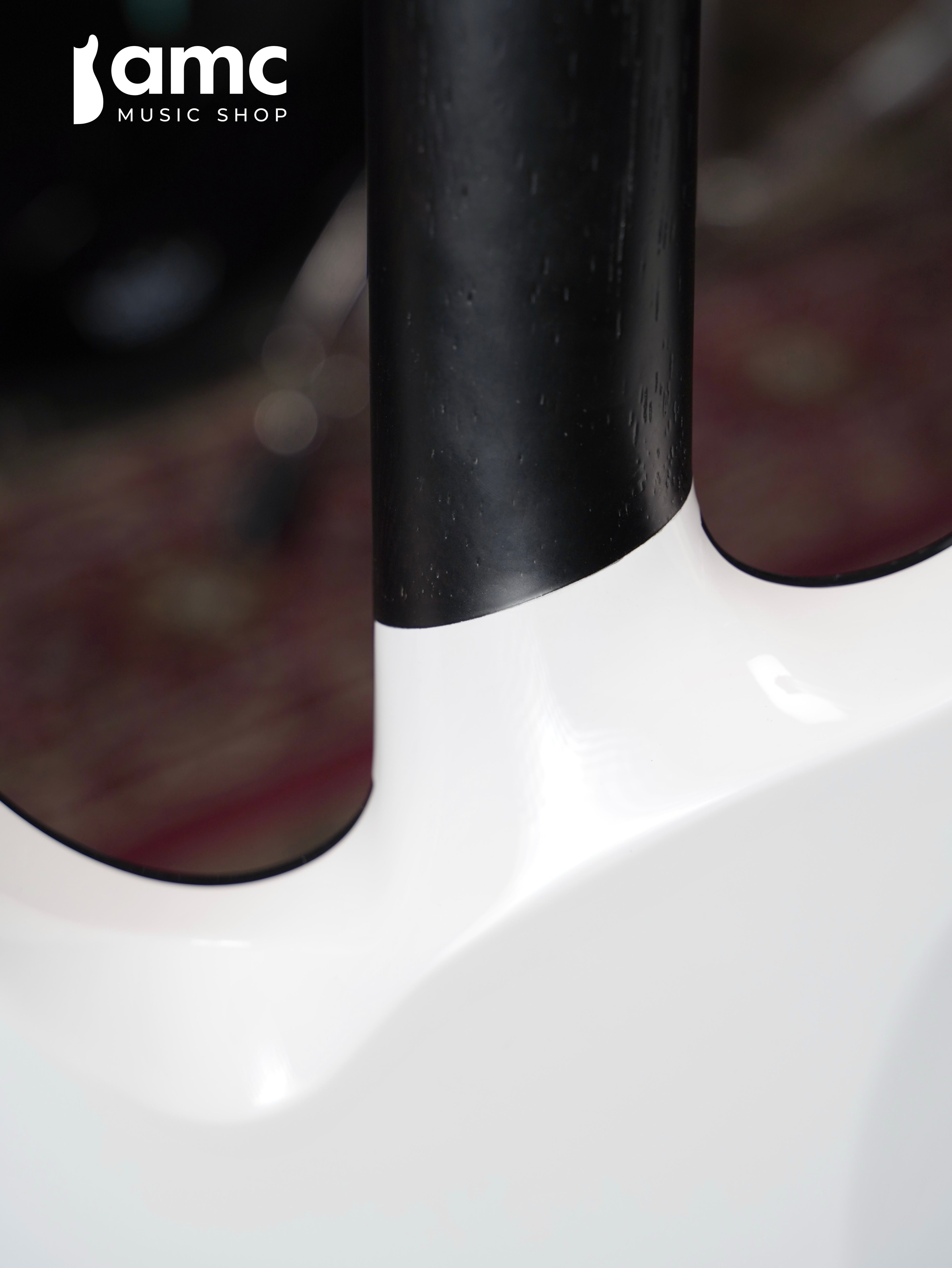 Schecter | Reaper-6 Custom [Gloss White]