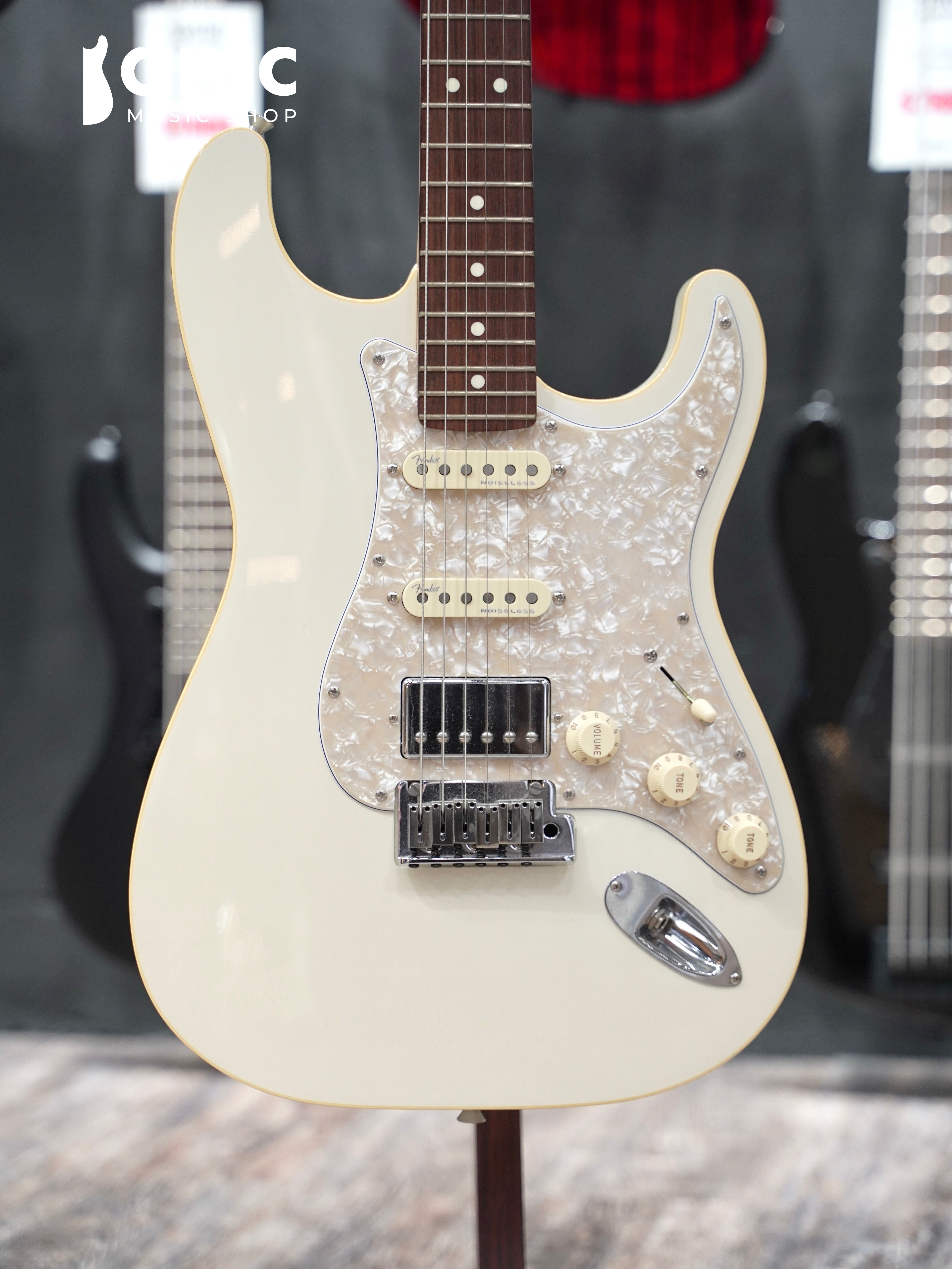 【PRE-OWNED】2019 Fender Japan | Stratocaster [Olympic Pearl]