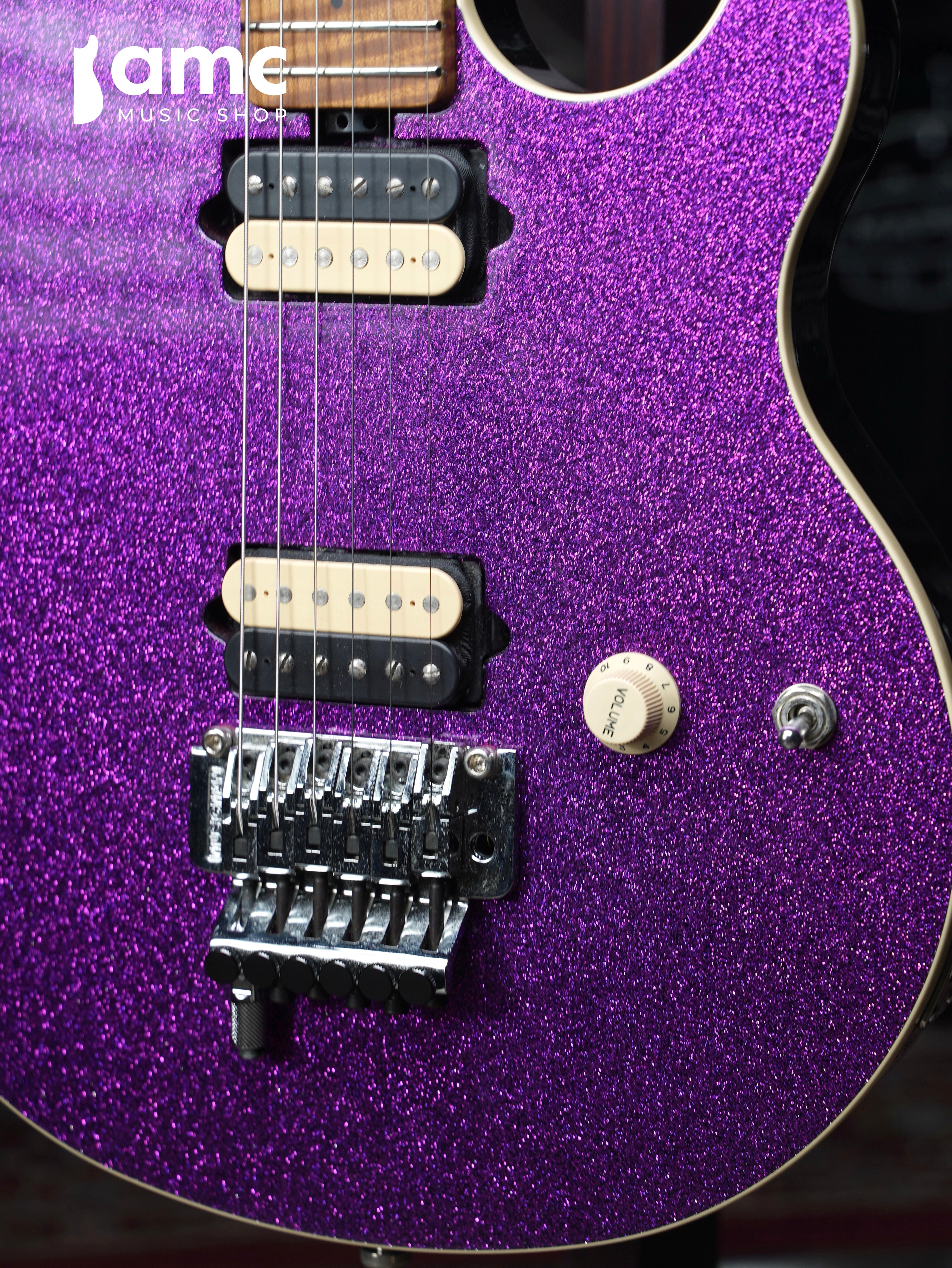 【PRE-OWNED】2021 Musicman | Axis [Musiczoo Exclusive]