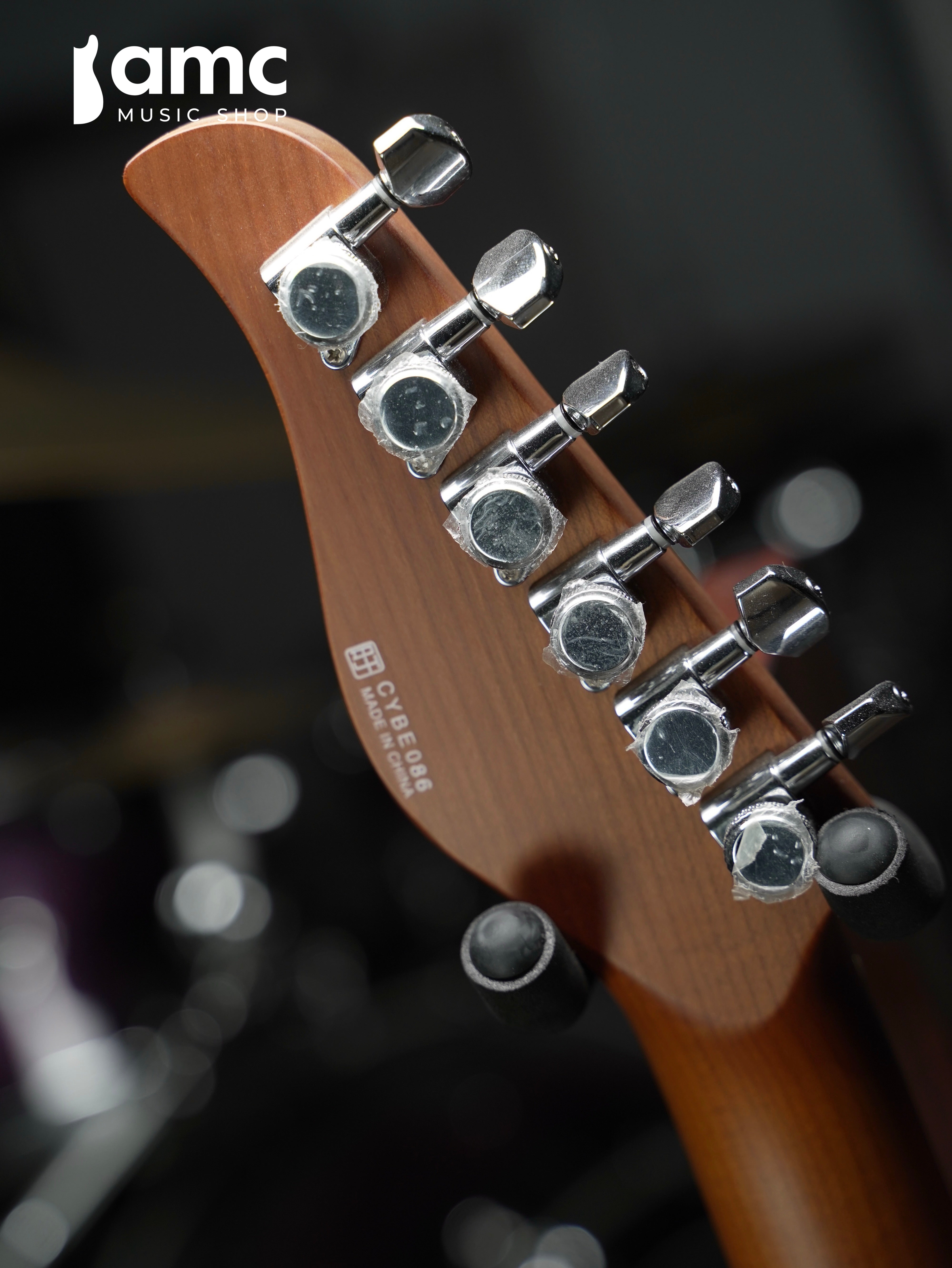 Gilmour ベース Gilmour Guitars Jシリーズ 5弦エレキベース#10 J5 Satin Black新品