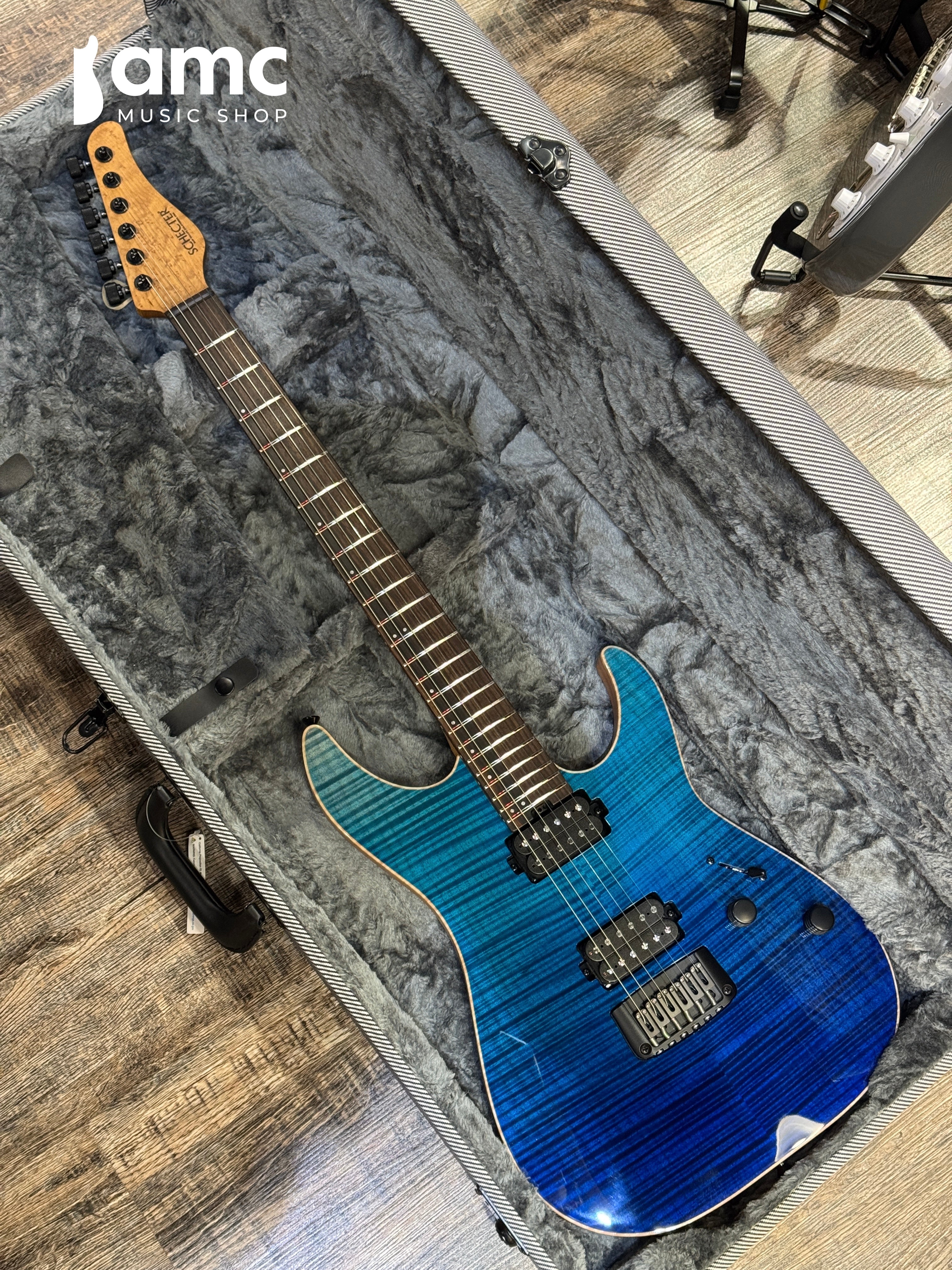 Schecter | USA Custom Shop Aaron Marshall AM-6 [Cerulean Fade, Sweetwater Exclusive]
