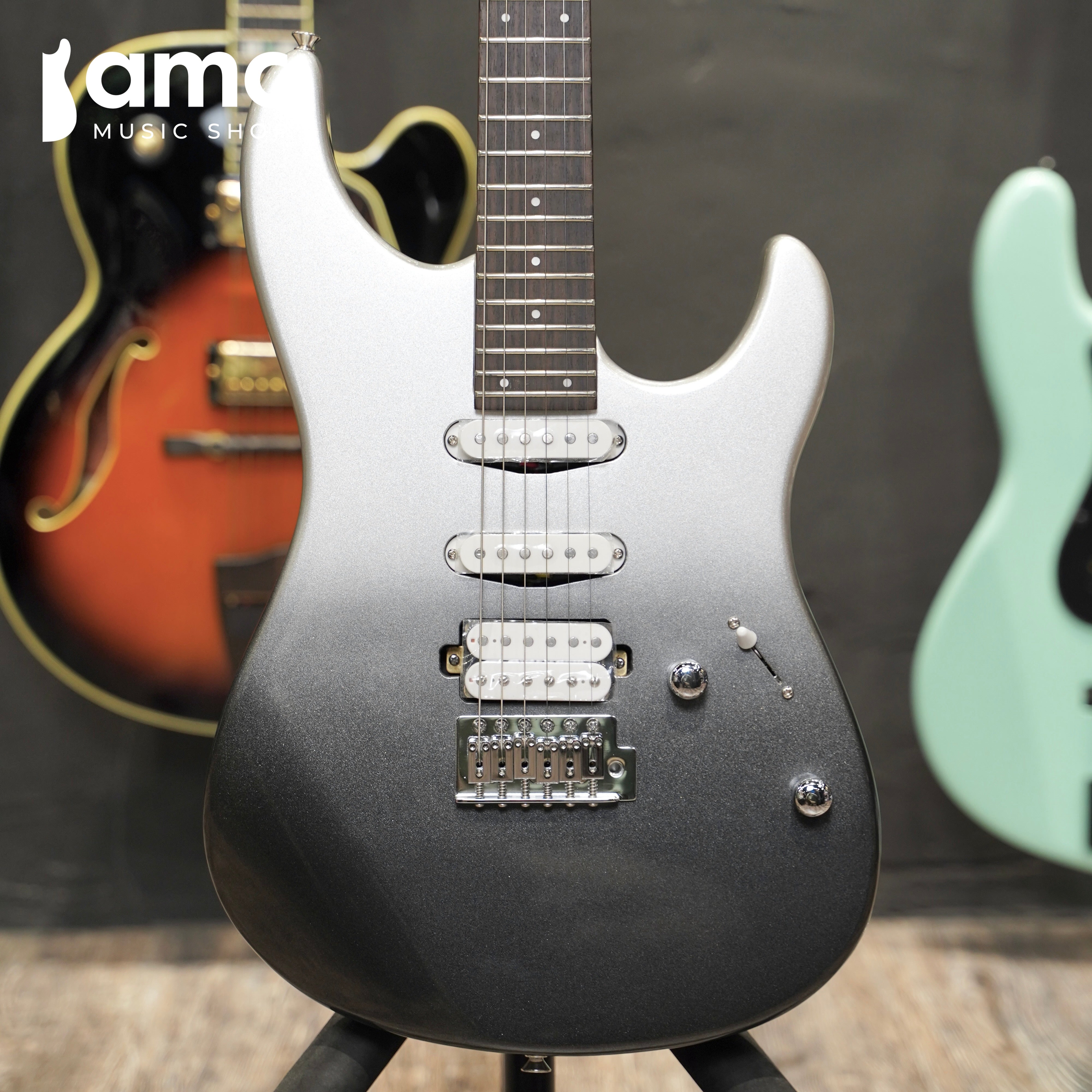 Gilmour | SARK NPC [Silver Gradient]