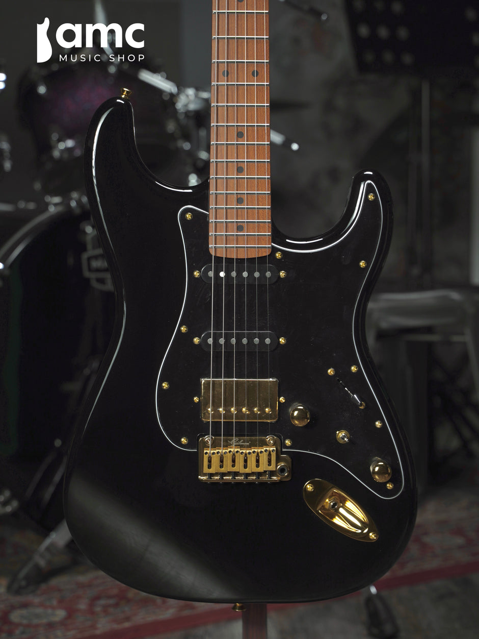 Gilmour Guitars – amc music shop