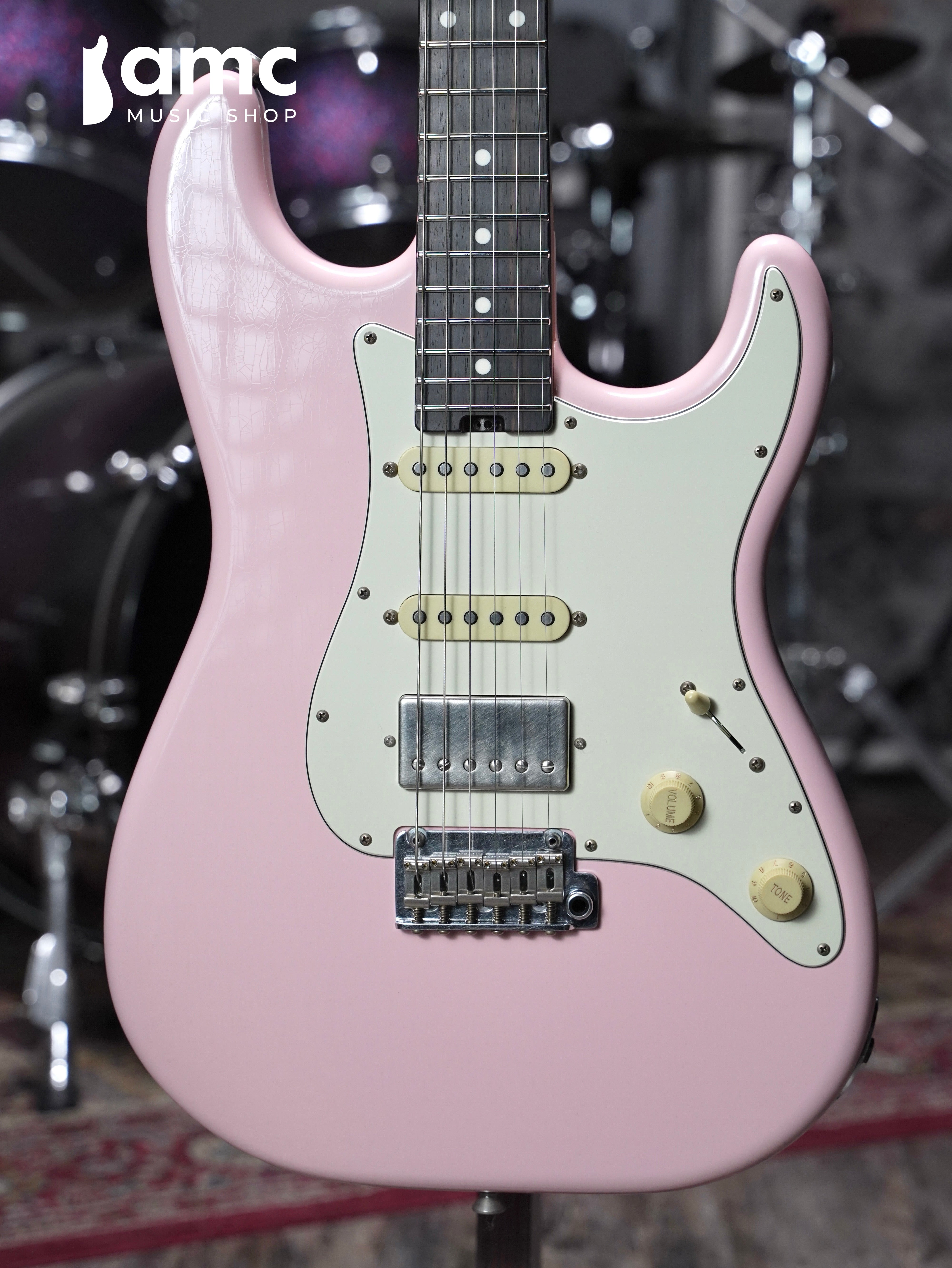 Schecter | USA Traditional Wembley SSH Aged Nitro [Pink]