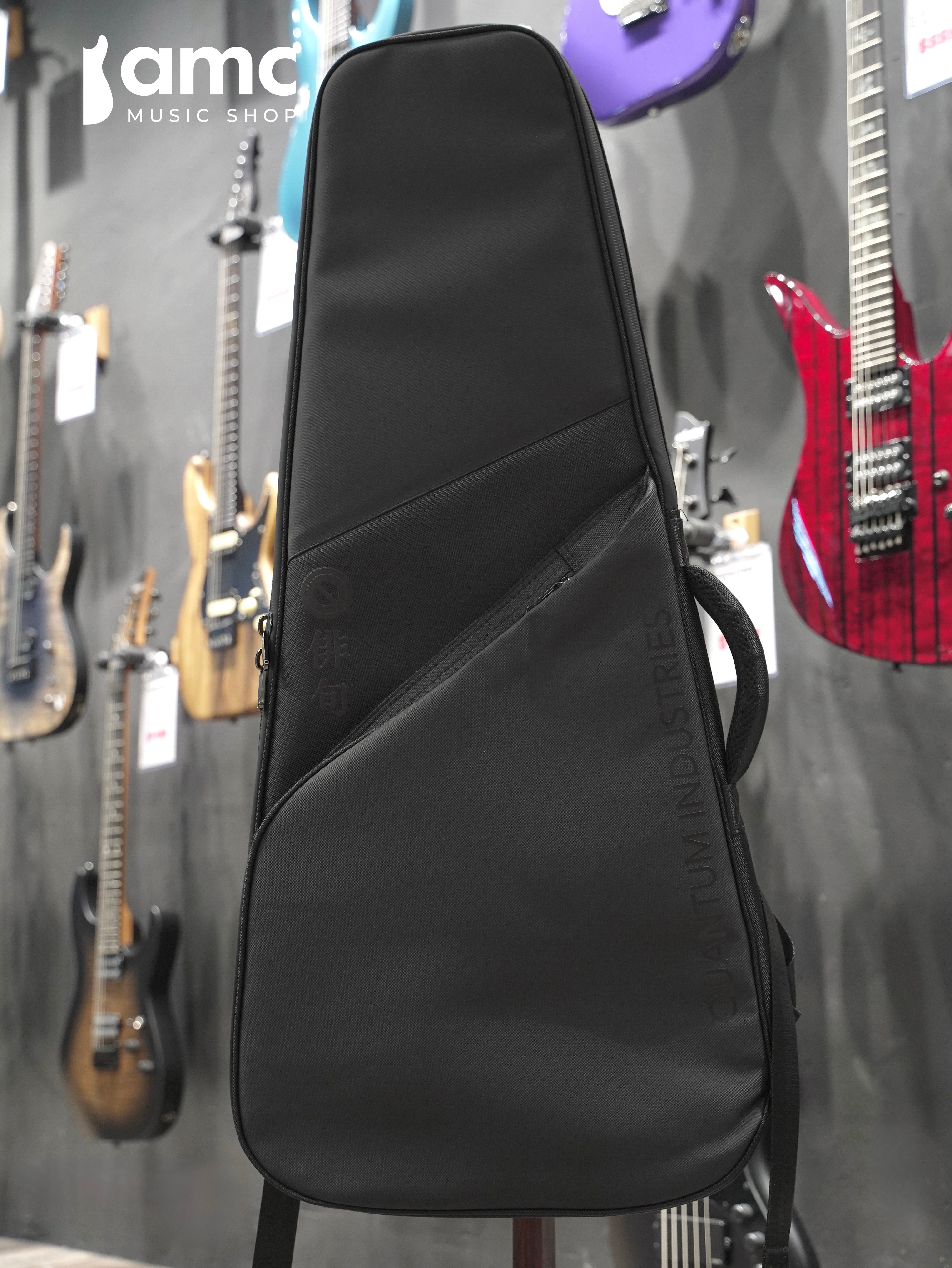 Quantum Industries | HAIKU Headless Guitar Bag